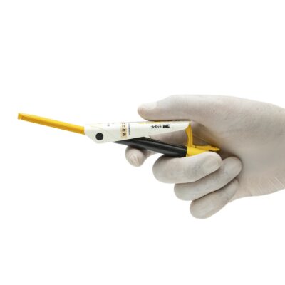 3M ESPE RelyX U200 Self-Adhesive Resin Cement | Translucent (Clicker Dispenser) - Image 3